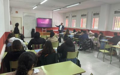 Demand ofereix una xerrada tècnica als i les alumnes del CFGS Audiologia Protètica