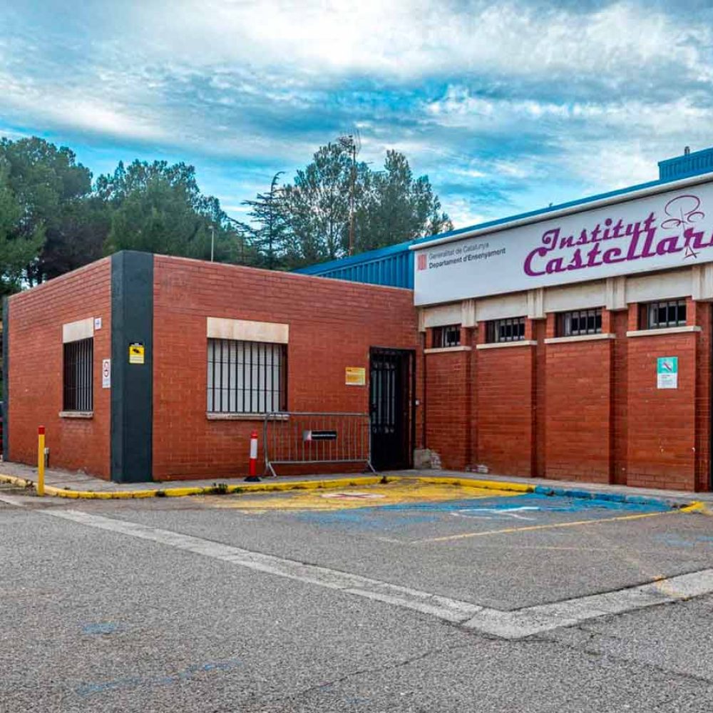 Institut-Castellarnau-Exterior-Entrada